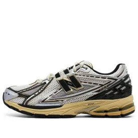 New Balance 1906R 'Vintage Silver' sneakers, silver